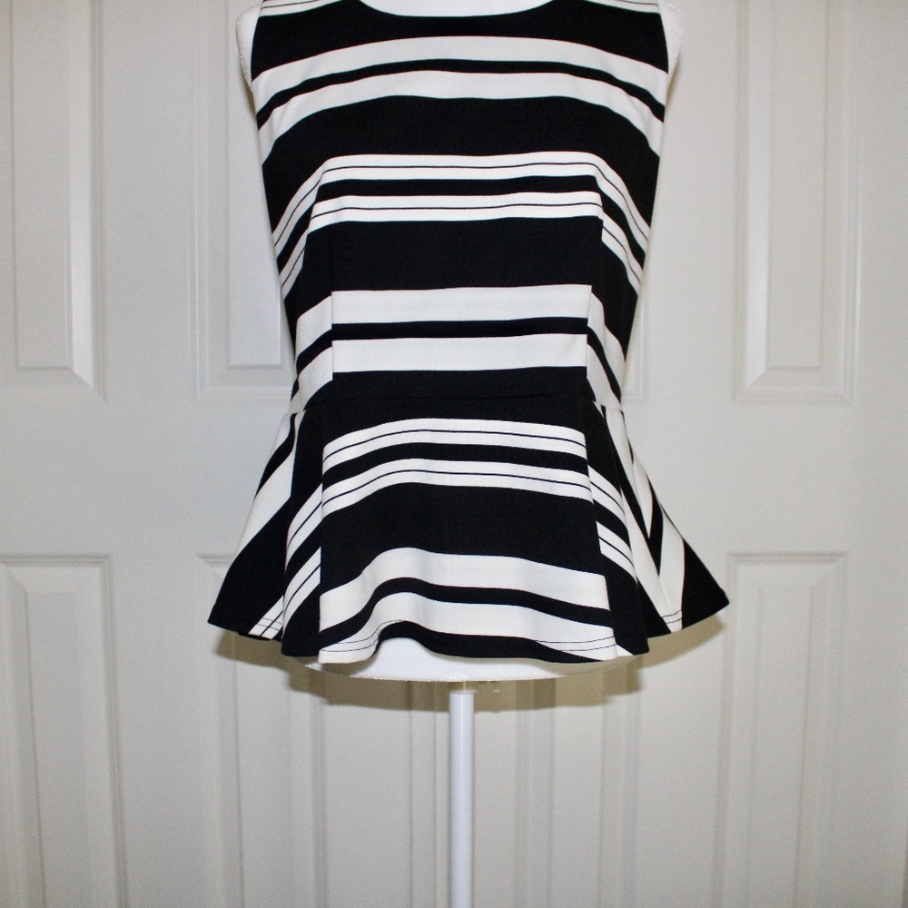 INC Elegant striped peplum top - NWT - Picture 4 of 8